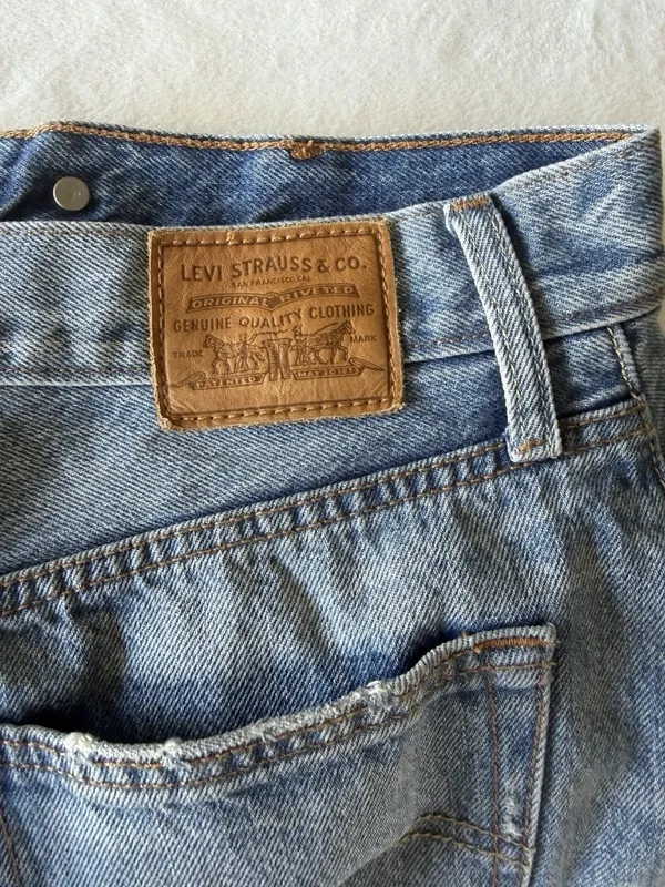 Levi's Distressed Denim Mini Skirt Button Fly Raw Hem 28 - Image 2