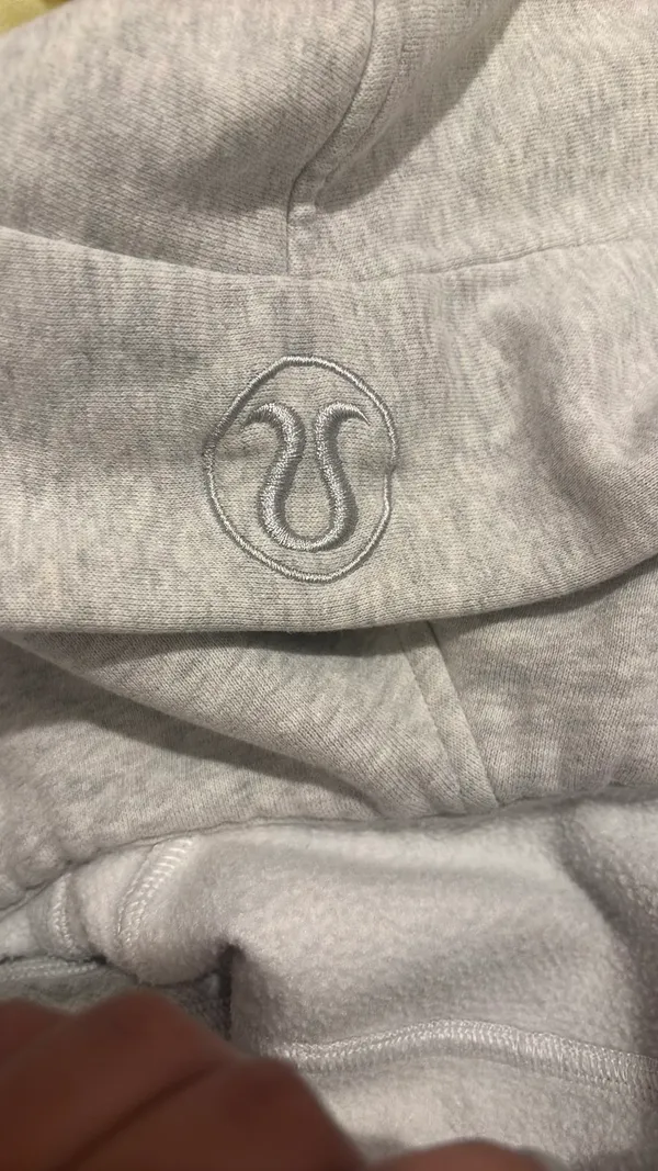 Lululemon Scuba Hoodie - Image 5