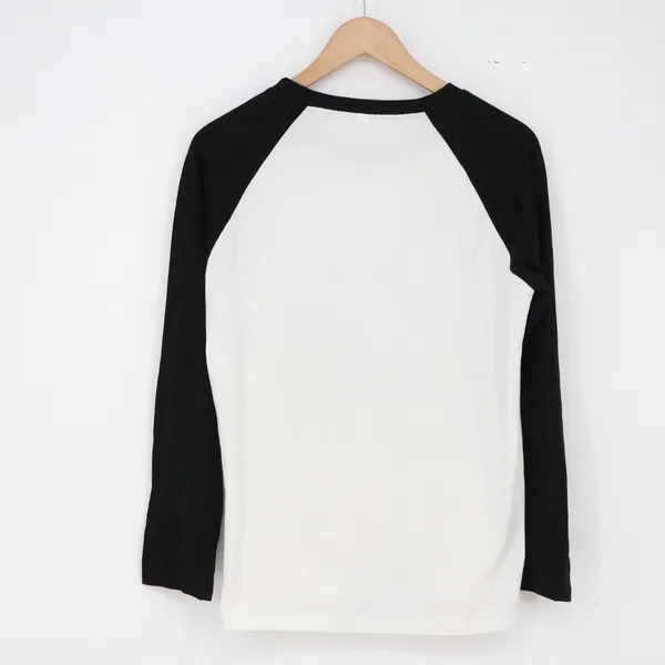 Unbranded T-Shirt Womens S Raglan Merry Christmas White Black Graphic Good - Image 6