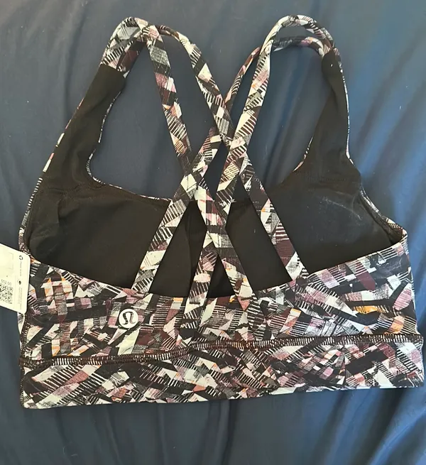 NWT  Energy Bra - Image 2