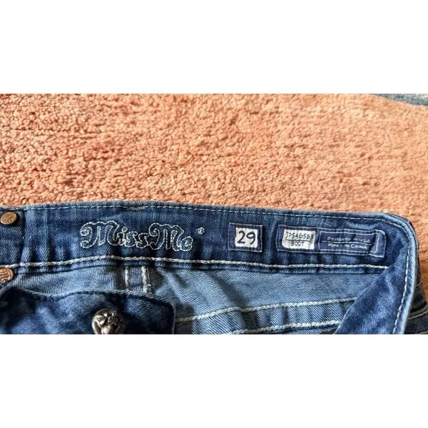 Miss Me Bootcut Jeans Size 29 Medium Wash Embroidered Back Pockets - Image 2