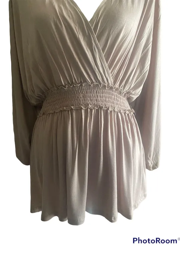 Bellino NWT--STUNNING TOP - Image 2