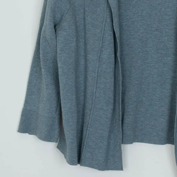 J. Jill Womens Cardigan Sweater Open Front Blue Gray Size L Flare‎ Sleeve Staple - Image 3