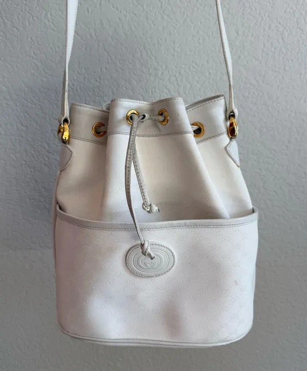 GUCCI | Vintage Ophidia Elegant White Bucket Bag - Image 2