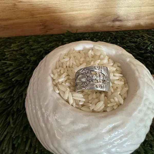 Handmade Ring size 6.5 - Image 8