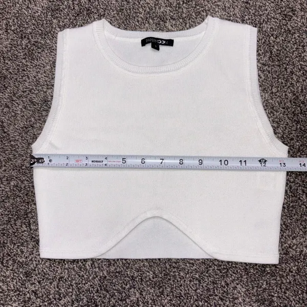 Papermoon Boutique White Crop Top Size Small - Image 4