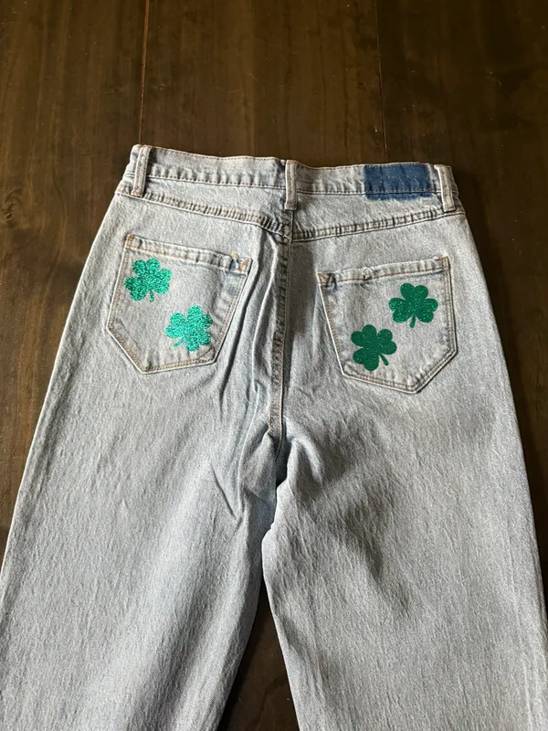 St Patrick’s Day Shamrock Jeans Green Size 4 - Image 3