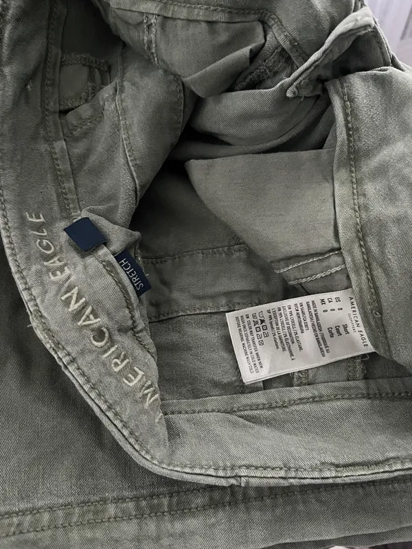 Cargos - Image 4