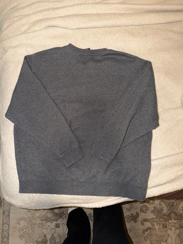 Nike Crewneck Sweatshirt - Image 4