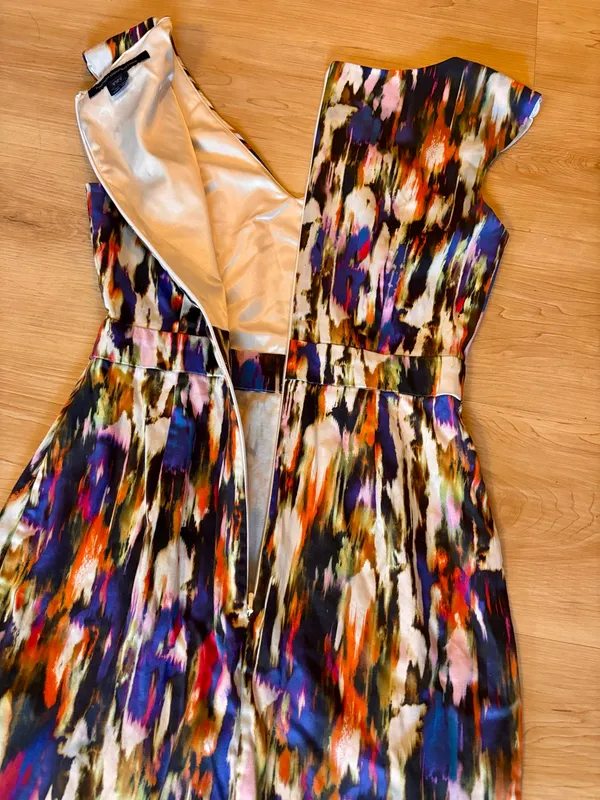 French Connection Record Ripple Sheath Dress - Multicolor Abstract Streak Print - Size 4 - Image 9