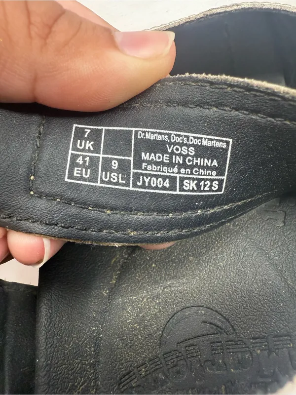 Dr Martens Voss Quad Sandal Size US 9 - Image 8