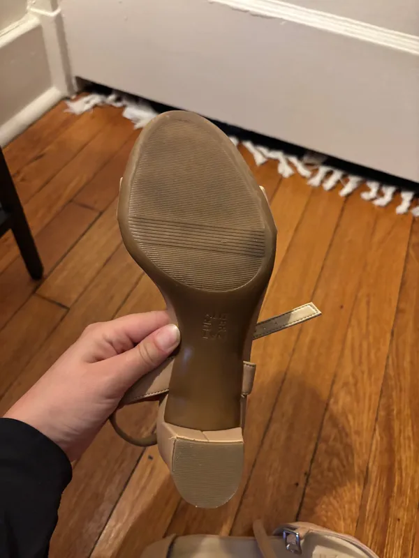 Naturalizer block heel nude  - Image 2