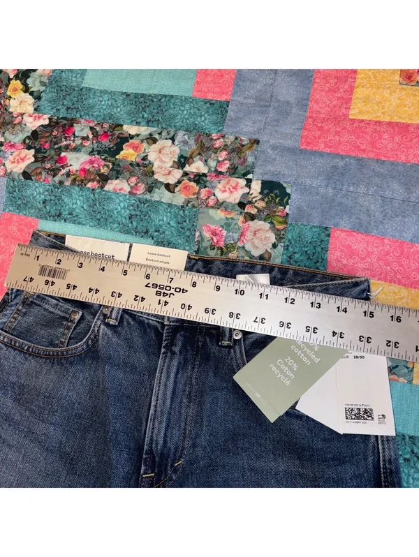H&M NWT $59 Woman’s W28 L30 Loose Bootcut Blue Denim Jeans Size 28/30 - Image 7