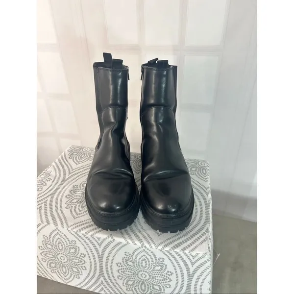 A New Day Black Faux Leather Chunky Platform Laura Gore Chelsea Boot Size 11 - Image 5