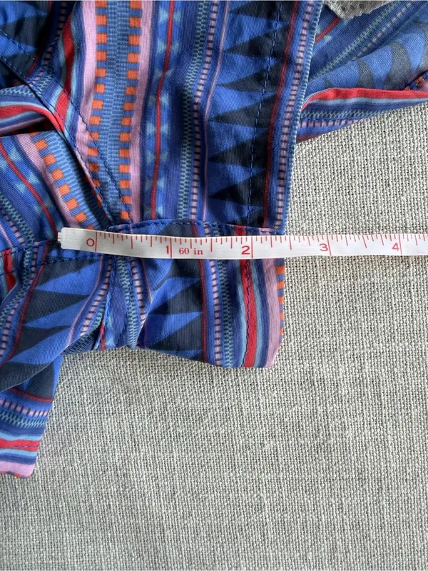 Patagonia Barely Baggies Shorts Purple Geometric Aztec Print Size Small 2.5” - Image 6