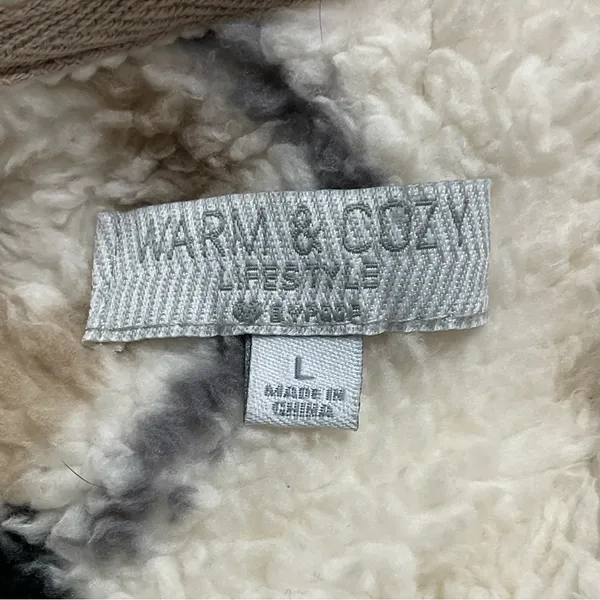 Warm & Cozy Lifestyle by Proof - Aztec Sherpa 1/4 Zip Pullover Jacket Size Large - Image 3