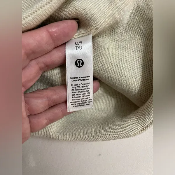 Lululemon NWT Warm Revelation Beanie Merino Wool Blend Heathered Bone Color - Image 9