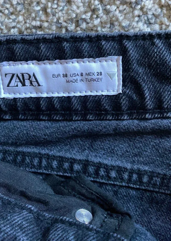 ZARA Black Mid-Rise TRF Wide Leg Jeans - Image 2