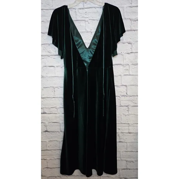 Jenny Yoo Ellis Ruffle-Sleeve Open-Back Green Velvet Wedding Gown 8 Homecoming - Image 6