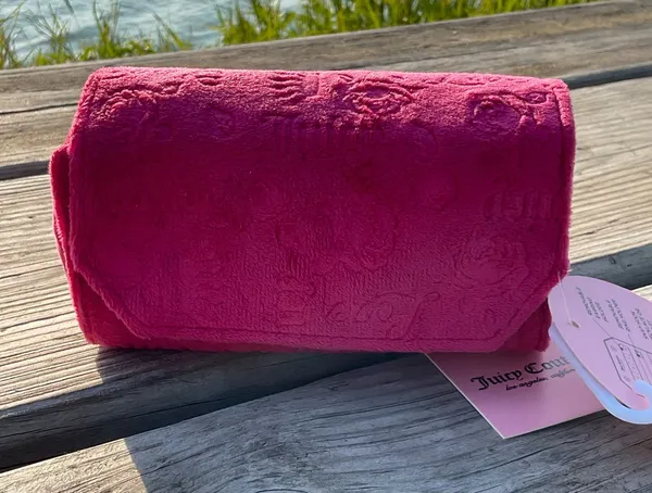 NWT Juicy Couture Hot Pink Travel Jewelry Organizer Roll Case Velvet Embossed Zip Pouch - Image 2