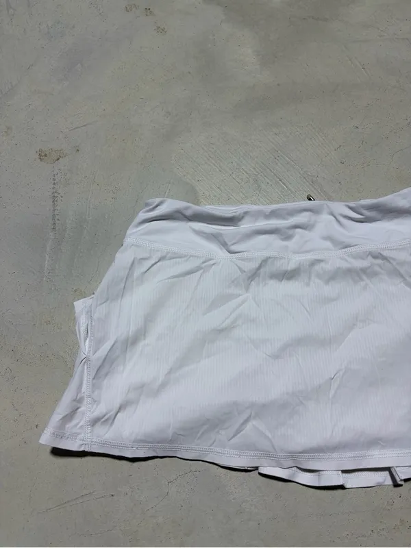 Lululemon White Women's Active Tennis Skort 4 - Image 2