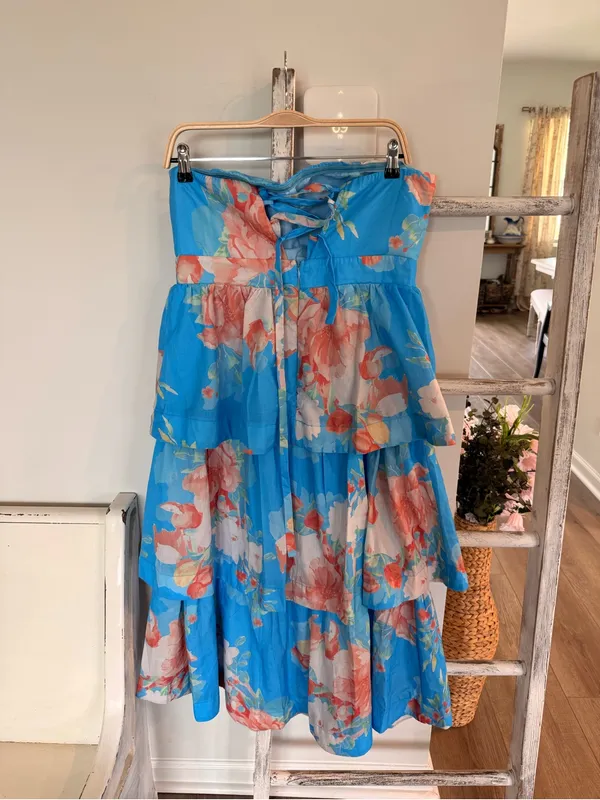 MIKA & GALA Outshine Strapless Tiered Midi Dress Floral Blue XL Midi EUC - Image 2