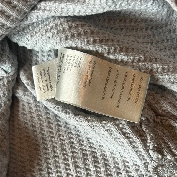 Free People Baby Blue Thermal LS W/ Finger Holes✨ - Image 7