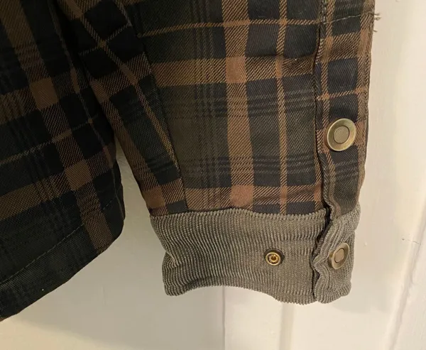Plaid Boutique Shacket - Image 5