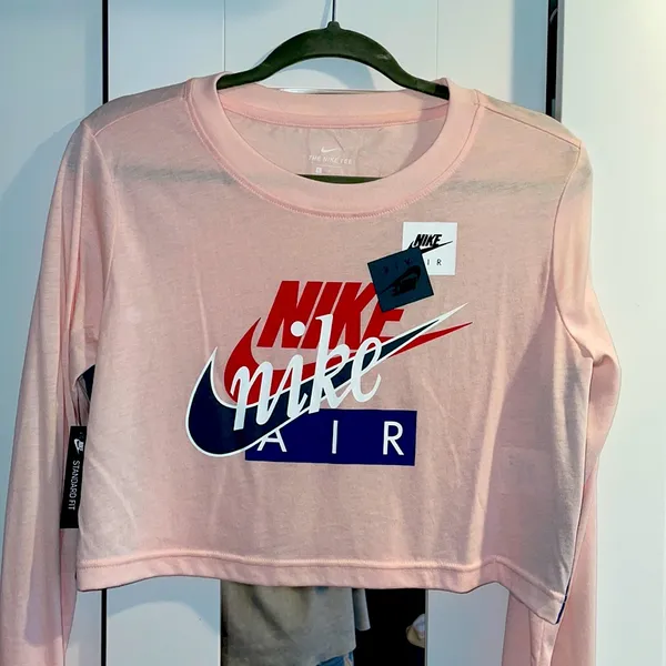Brand new with tag light pink Nike crop top (retro look) - Image 3