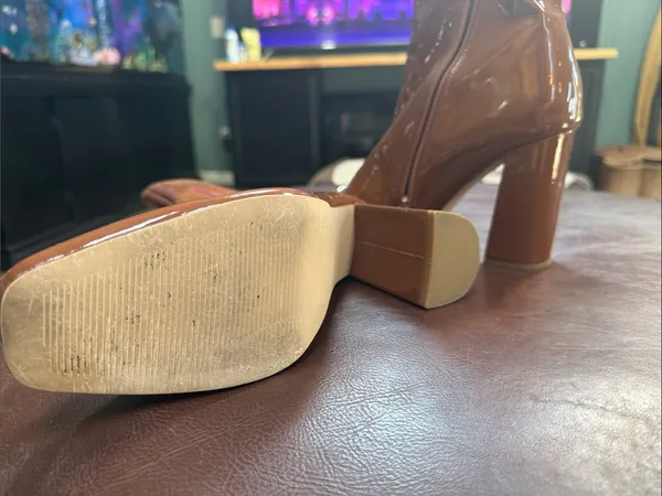 Steve Madden Glossy Chestnut Brown Patent Block Heel Ankle Boots - Image 2