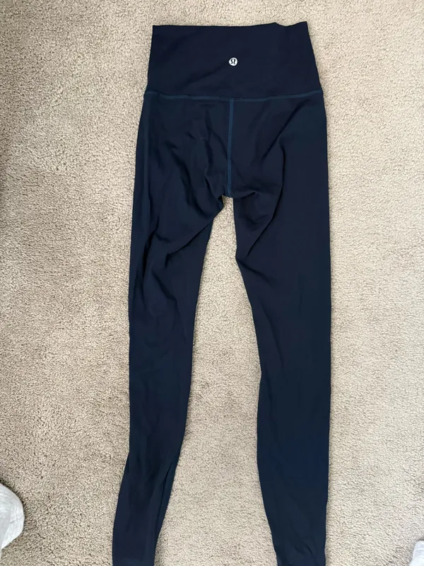 Navy Lululemon Leggings - Image 4