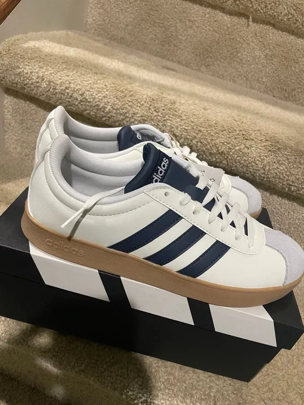 Adidas VL Court Base Shoes - Image 2