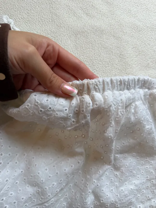 White Fox Boutique White Eyelet Shorts - Image 4