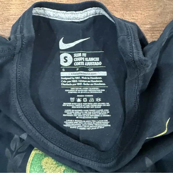 Nike Jamaica Track & Field Running Penn Relay Women’s Slim Fit T-Shirt - Image 3