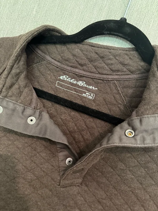 Eddie Bauer Sweater Men’s - Image 2