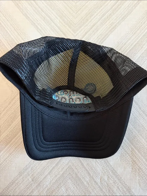 Game Changer Trucker Hat Black White Mesh Snapback Baseball Cap Like New - Image 3