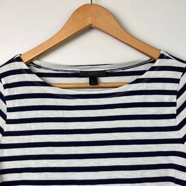 J. Crew| Navy/White Striped Top sz Small - Image 5
