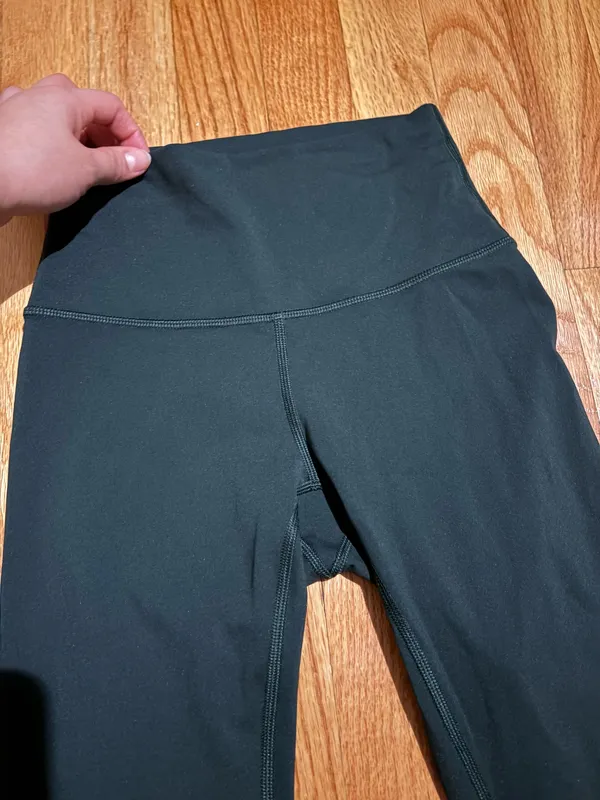 Lululemon Align High-Rise Cropped 23” Leggings – Size 2 (Like New) - Image 5