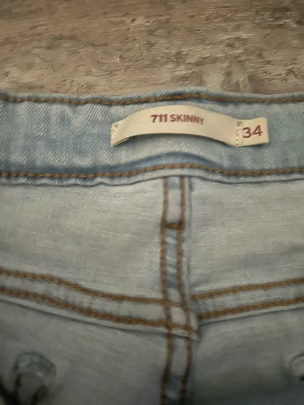 Women’s Levi’s Jeans Skinny - Image 2