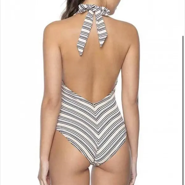𝅺NWT PILYQ PQ Harbour Stripe Avery One Piece Swimsuit S - Image 2