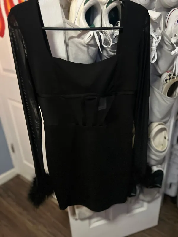 Black dress Size M - Image 2