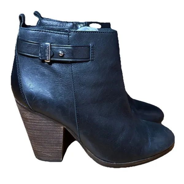 COACH Hewes Safari A6841 Black Leather Ankle Boots Block Heel Women's 6.5 - Image 9