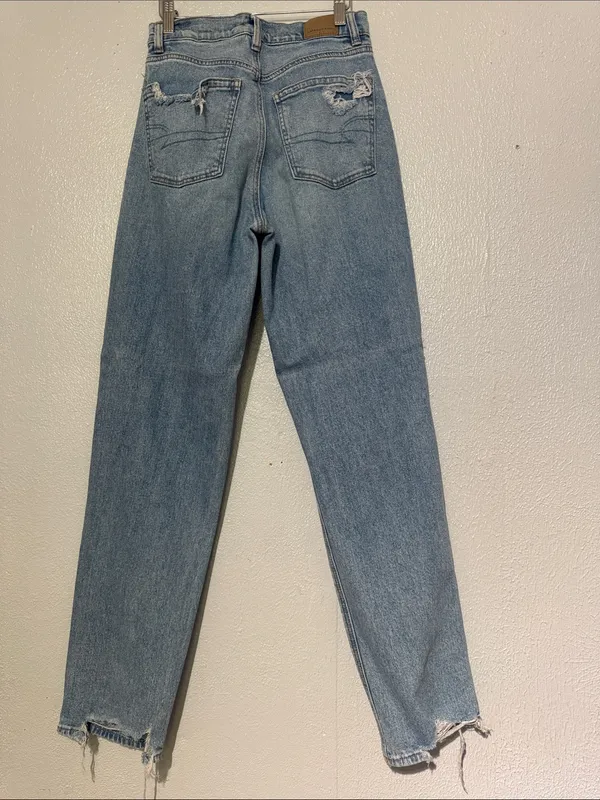 American Eagle Strigid Highest Rise Baggy Straight Distressed Jeans 2R - Image 3