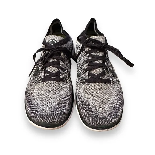 Nike Women's‎ Free RN Flyknit 2018 White Black Mesh Sneakers Sz 9 - Image 2
