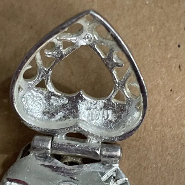 Jezlaine Jez Sterling Silver Crystal Mother Heart Locket Pendant Charm - Image 3