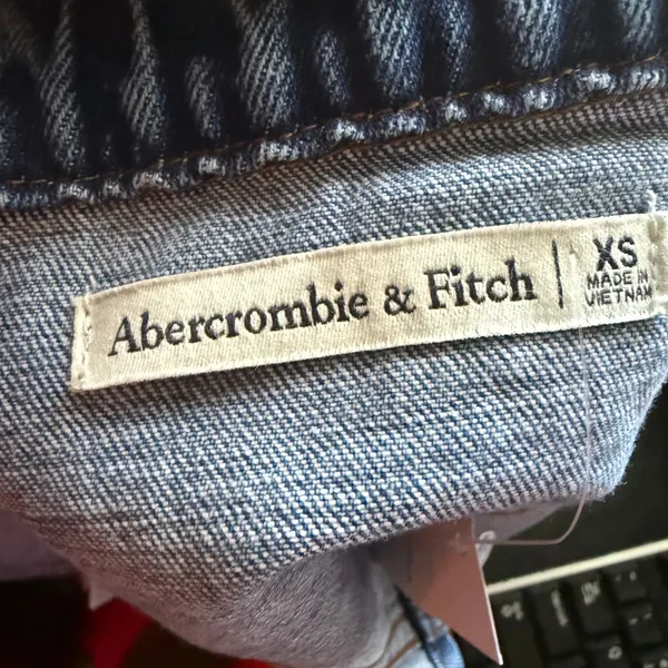 Abercrombie & Fitch NWT Strapless Denim Corset Top in Mid Wash Denim Size XS - Image 10