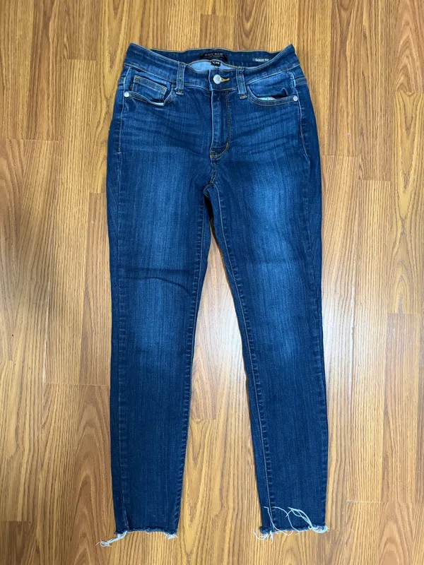 Judy Blue Mid Rise Skinny Fit Rough Hem Jeans Size 1/25 - Image 2