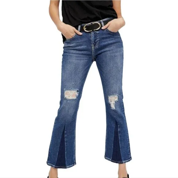 Free People‎ -01 Color-Blocked Crop Flare Jeans Women's size 27 - Image 3