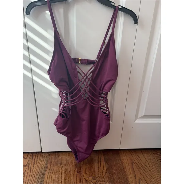 Ambrielle Women's Strappy Criss Cross One Piece Swimsuit Purple Size Large - Image 6