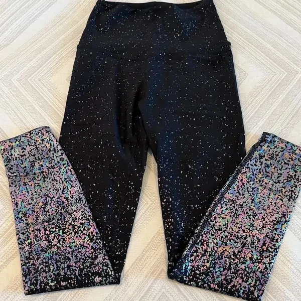 Beyond Yoga Alloy Iridescent Ombré High-Waisted Leggings Black Size Small - Image 6